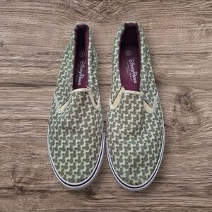 Disney Parks Mickey Mouse Green Canvas Slip On Sneakers Mens Shoes Size 9